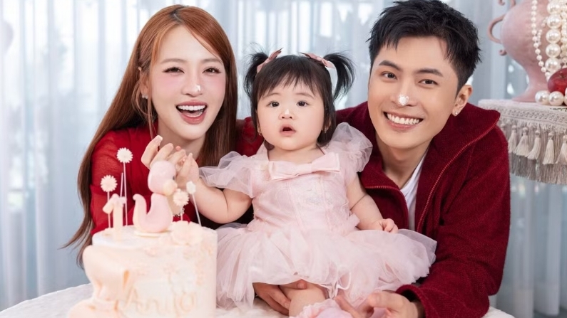 Cuộc sống 'bỉm sữa' ngọt ngào của Gin Tuấn Kiệt và Puka