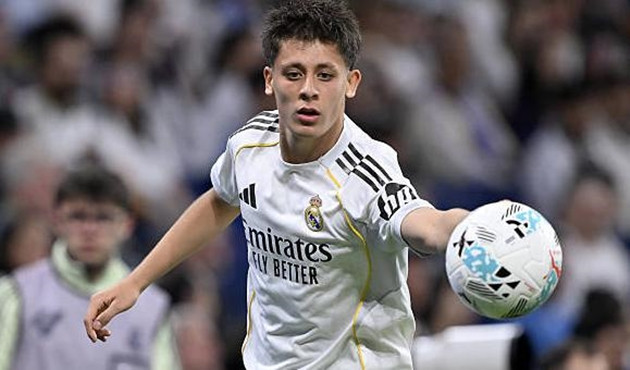 Mohamed Salah đạt thỏa thuận gia nhập Fenerbahce, Chelsea săn đón Arda Guler từ Real Madrid