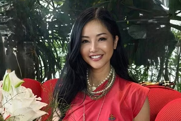 Diva Hồng Nhung cập nhật tình trạng sức khỏe sau tiểu phẫu