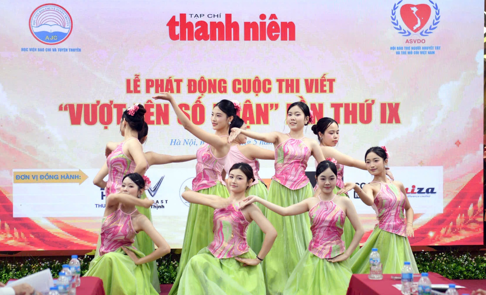Phát động Cuộc thi viết “Vượt lên số phận” lần thứ IX