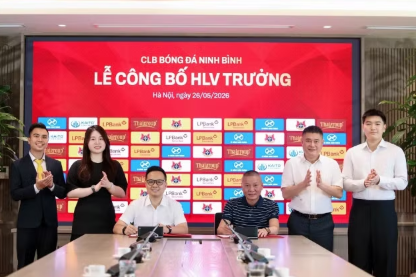 HLV Chu Đình Nghiêm ký hợp đồng với "đại gia" V-League