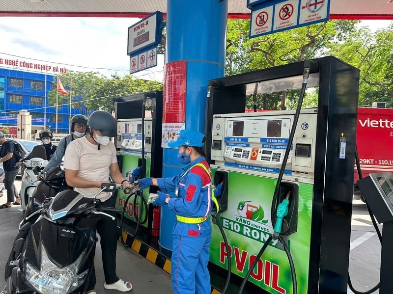 Các hãng xe lên tiếng về độ tương thích với xăng E10