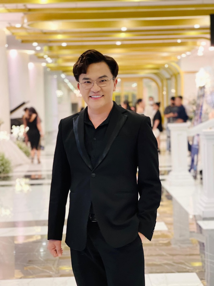 Khối tài sản kếch xù của 'MC giàu nhất Việt Nam' Đại Nghĩa