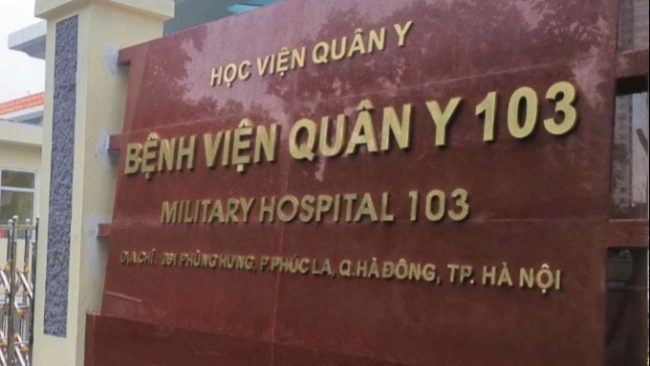 Một bác sĩ rơi từ tầng 12 của Bệnh viện Quân y 103 xuống đất tử vong