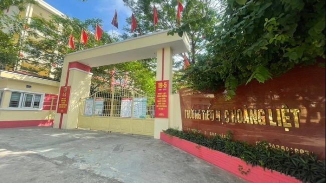 Vụ hàng trăm học sinh bị "đẩy" đi nơi khác để trường lên chuẩn quốc gia: Hiệu trưởng xin rút kinh nghiệm