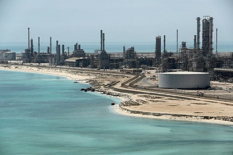 Toàn cảnh nhà máy lọc dầu và cảng dầu Ras Tanura của Saudi Aramco (ảnh: Reuters)