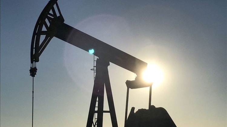 Giá xăng dầu hôm nay 8/6: Tiếp tục mức tăng nhờ cam kết giảm sản lượng của OPEC+
