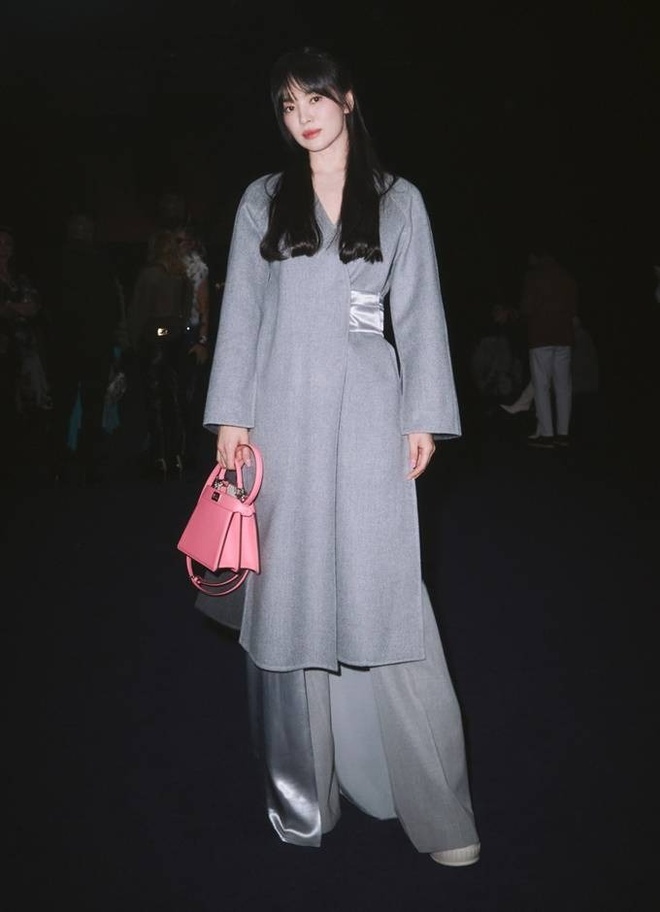 Phong cách thời trang đa dạng của Song Hye Kyo