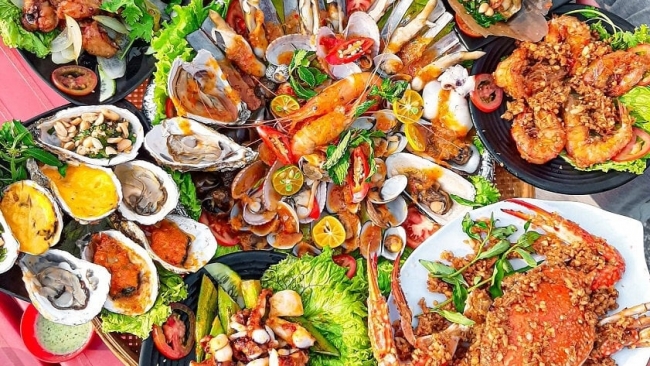 15 món ăn đêm hấp dẫn tại Nha Trang