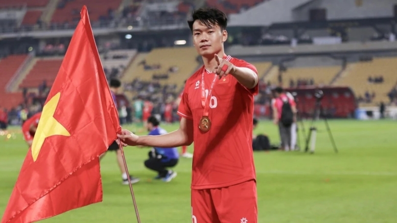 HLV Kim Sang-sik đón tin vui từ trò cưng