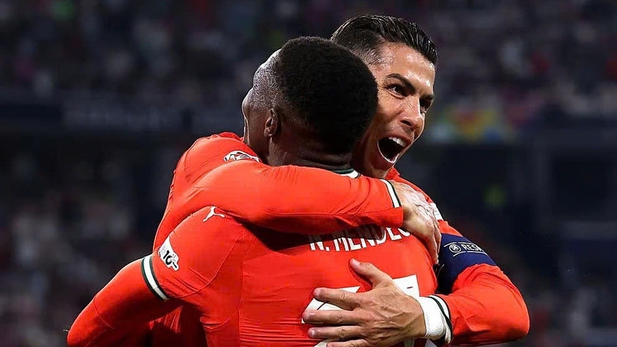 Ronaldo giúp Bồ Đào Nha hạ Đức vào chung kết Nations League