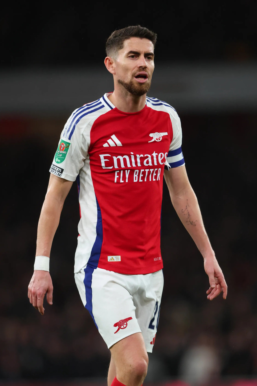 Arsenal ‘đẩy’ 17 cầu thủ… ra đường