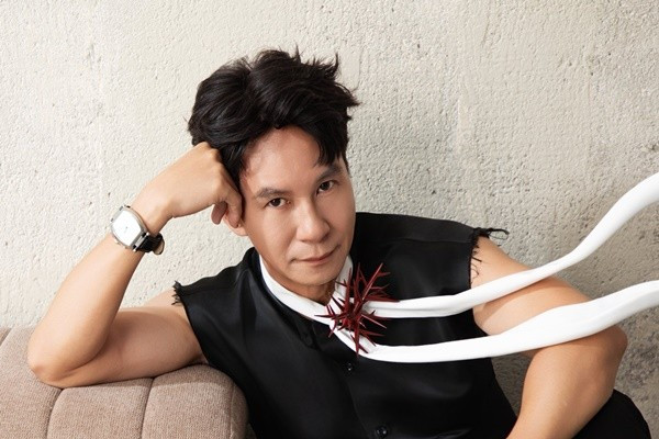 Lý Hải bao lần lên tiếng cảnh báo bị mạo danh?