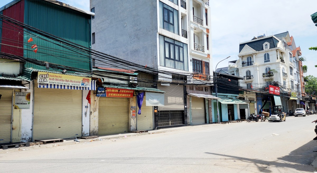 Một loạt cửa hàng đóng cửa tại “thủ phủ” bánh kẹo La Phù