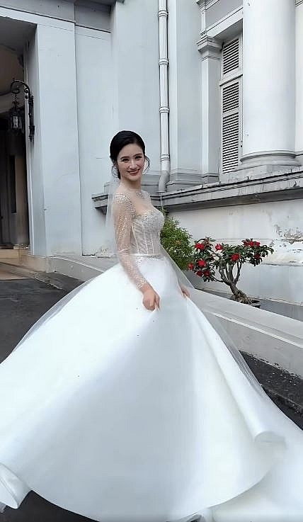 Hoa hậu Ý Nhi làm cô dâu sau tin đồn chia tay bạn trai