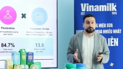 13 năm liền được chọn mua nhiều nhất: Thương hiệu Vinamilk có gì đặc biệt?