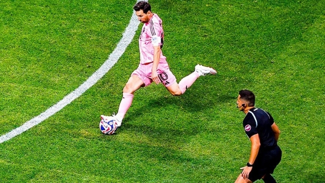 Messi lập siêu phẩm, Inter Miami ngược dòng hạ Porto tại Club World Cup 2025
