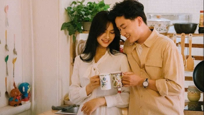 Tôn trọng riêng tư trong hôn nhân, bao nhiêu là đủ?