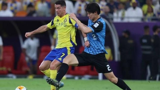 Ngôi sao đắt giá nhất Nhật Bản cập bến Tottenham