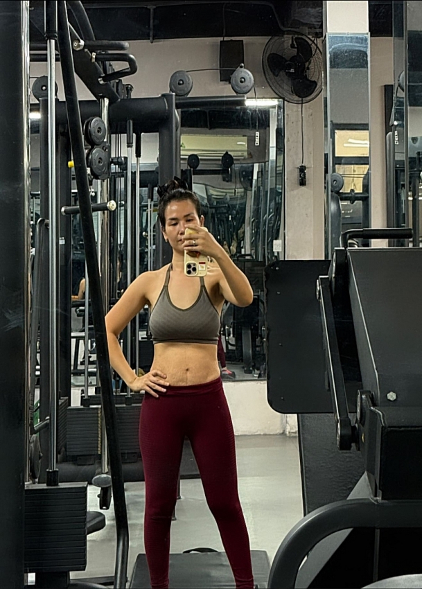 Võ Hạ Trâm gây choáng với vóc dáng thon gọn sau giảm 21kg