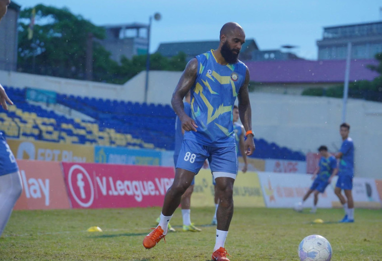 Chia tay Thanh Hóa, Luiz Antonio gia nhập Hải Phòng FC