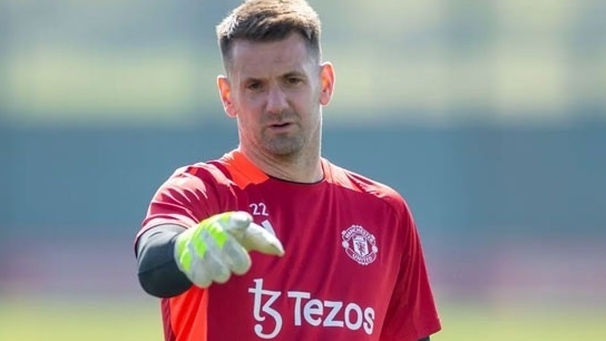 Man United có loạt quyết định quan trọng về nhân sự