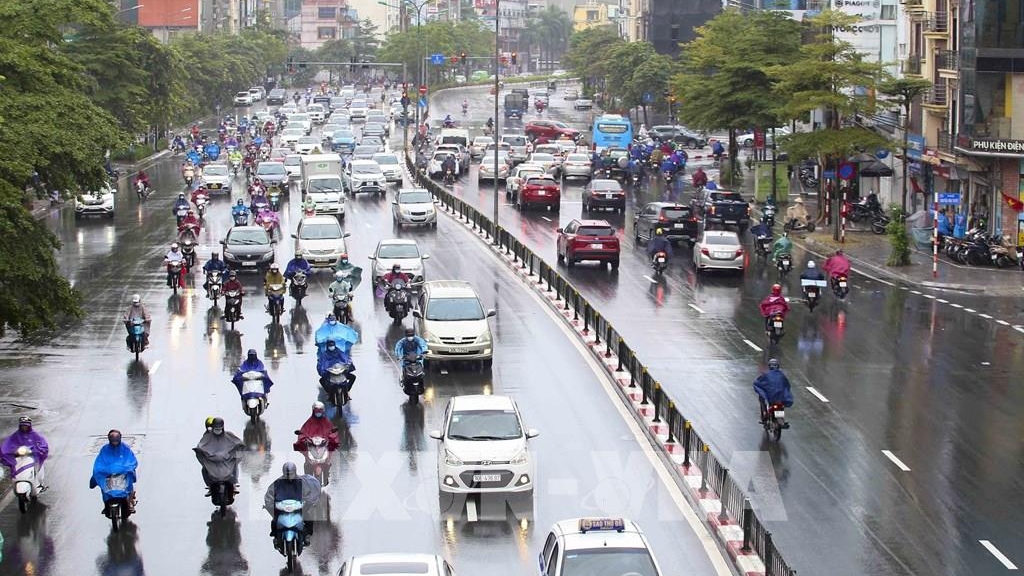Dự báo thời tiết đêm nay và ngày mai 30/6: Hà Nội và các khu vực trên cả nước
