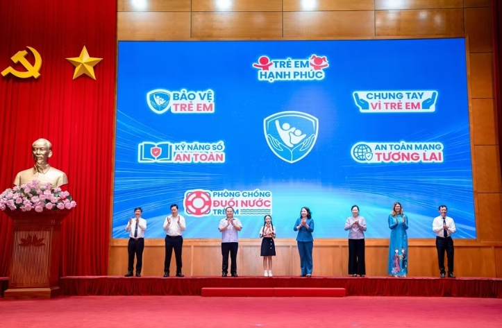 Vinamilk cùng chung tay vì một mùa hè hạnh phúc, an toàn cho trẻ em Việt Nam