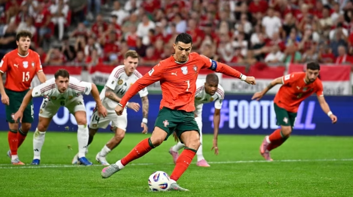 World Cup đặc biệt của Messi, Ronaldo và Ochoa