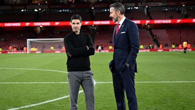 Arsenal thanh lọc đội hình: 10 cầu thủ rời Emirates sau chức vô địch lịch sử