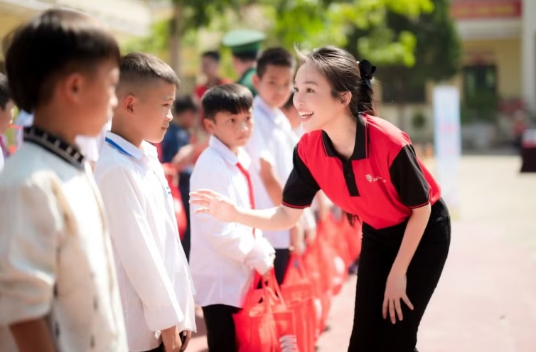 Điều giúp Hiền Thục giữ thiện cảm với công chúng suốt nhiều năm