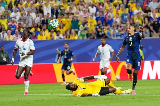 Luật mới FIFA khiến 2 đội sớm bị loại khỏi World Cup 2026 Luật mới FIFA khiến 2 đội sớm bị loại khỏi World Cup 2026