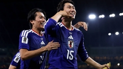 Nhật Bản đè bẹp Tunisia 4-0: Ayase Ueda rực sáng đưa Samurai Xanh đi tiếp