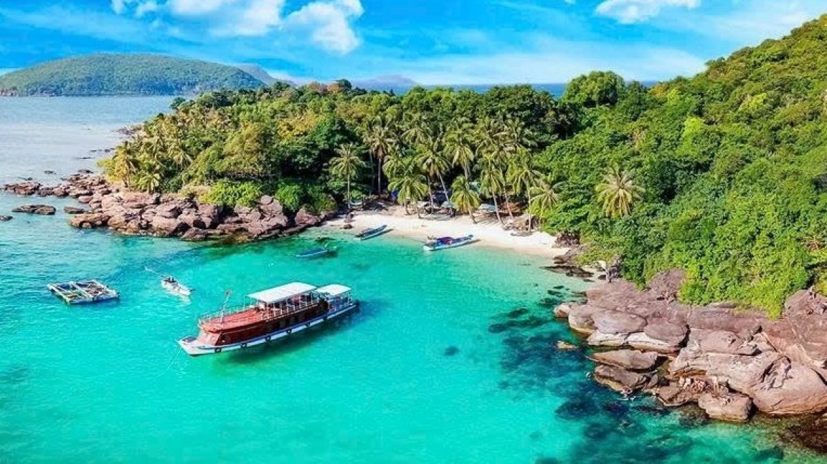 Tạp chí Mỹ đưa Côn Đảo lên đầu danh sách 30 hòn đảo bí ẩn nhất thế giới Tạp chí Mỹ đưa Côn Đảo lên đầu danh sách 30 hòn đảo bí ẩn nhất thế giới