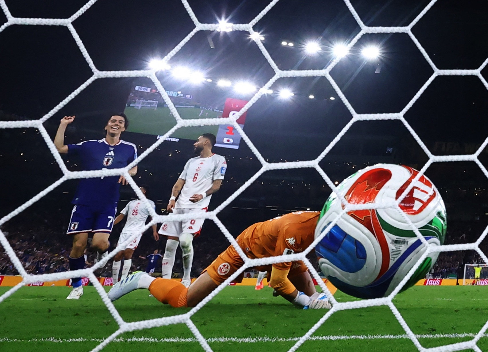 Nhật Bản vùi dập Tunisia 4-0 trong trận đấu thứ 1.000 lịch sử World Cup 2026