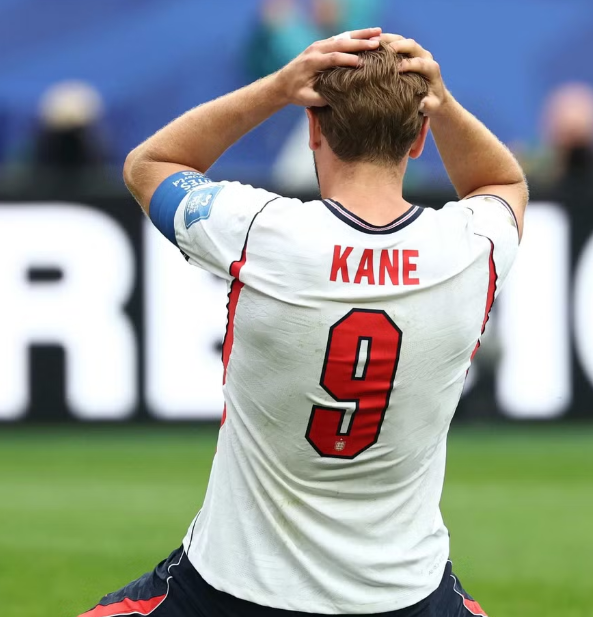 Harry Kane bỏ lỡ cơ hội vàng, tuyển Anh bị Ghana cầm chân
