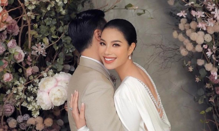 Chồng sắp cưới của Hoa hậu Phạm Hương là ai, giàu cỡ nào?