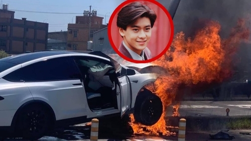 'Tiểu Thiên Vương' Lâm Chí Dĩnh và con trai gặp tai nạn, đầu xe ô tô bốc cháy dữ dội