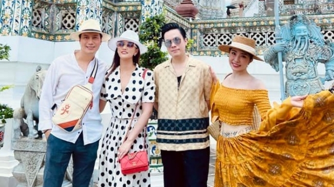 Việt Anh du lịch nước ngoài cùng hai 'tình tin đồn', được khen tinh tế khi đứng cạnh hai bóng hồng