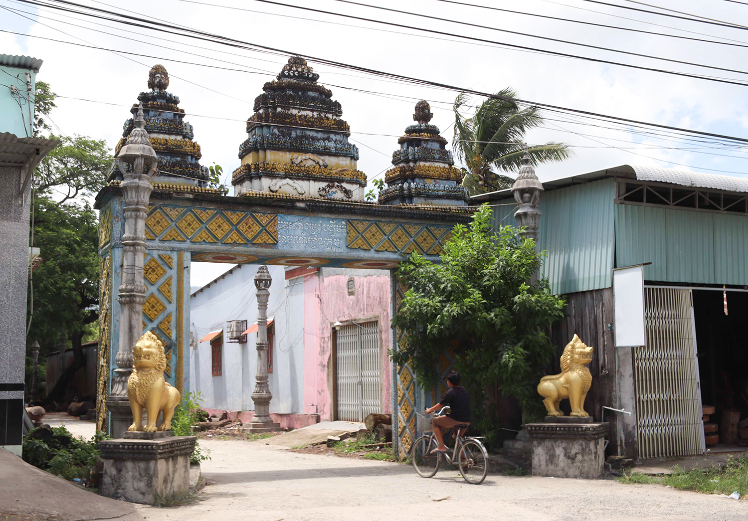 “Cổng trời” ở Châu Lăng