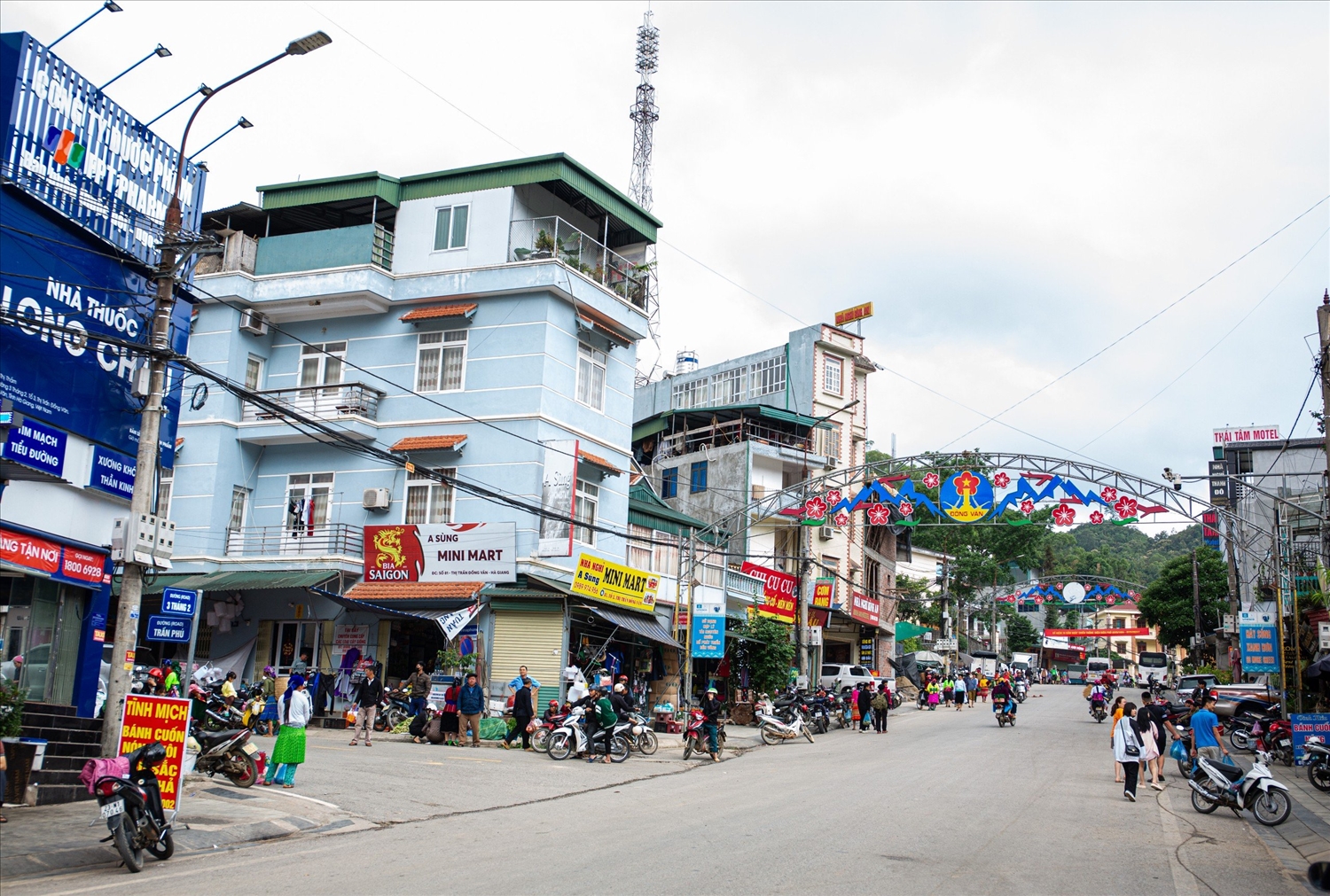 Chợ phiên Đồng Văn - Điểm đến mãi không quên...