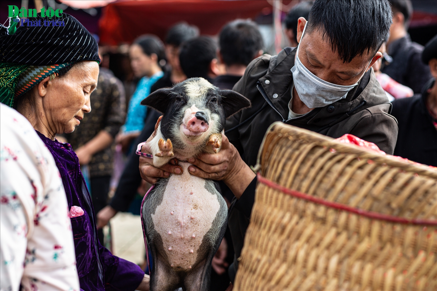 Chợ phiên Đồng Văn - Điểm đến mãi không quên...