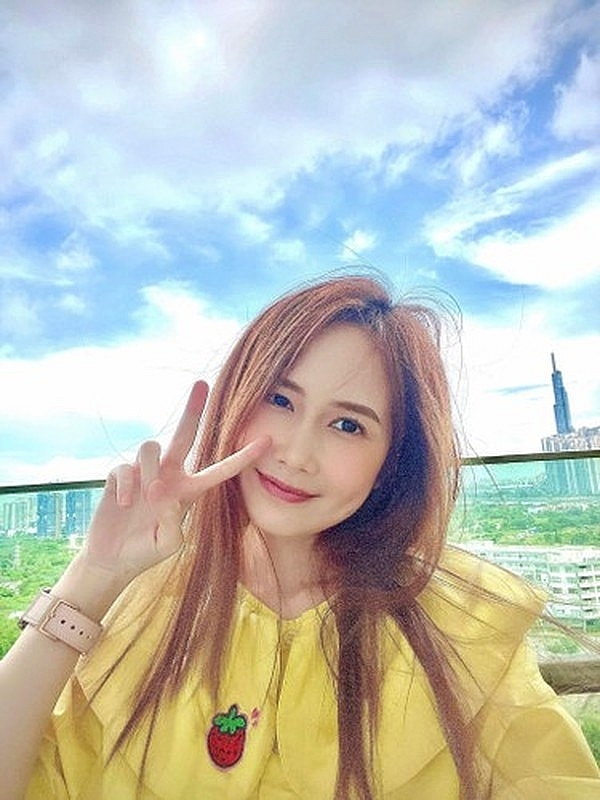 Vợ hot girl của Cris Phan nói gì về kế hoạch sinh em bé?