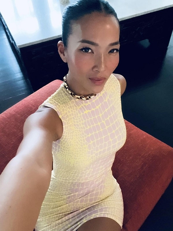 Siêu mẫu Bằng Lăng bình yên sau 17 năm giải nghệ