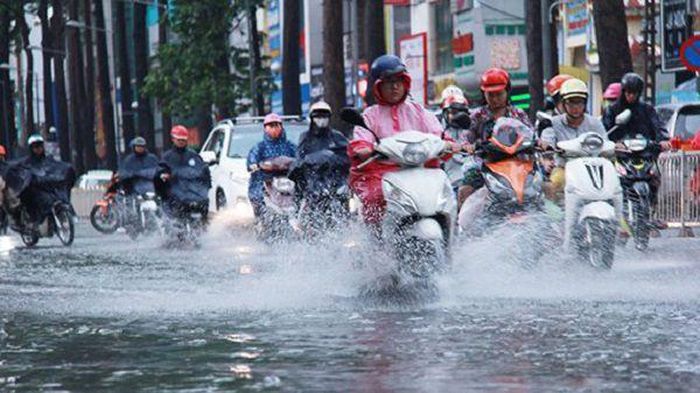 Dự báo thời tiết đêm nay và ngày mai 17/7: Hà Nội và các khu vực trên cả nước