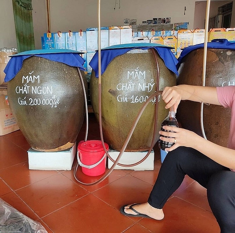 Khám phá thiên đường ẩm thực Cát Bà với những đặc sản nức tiếng Khám phá thiên đường ẩm thực Cát Bà với những đặc sản nức tiếng