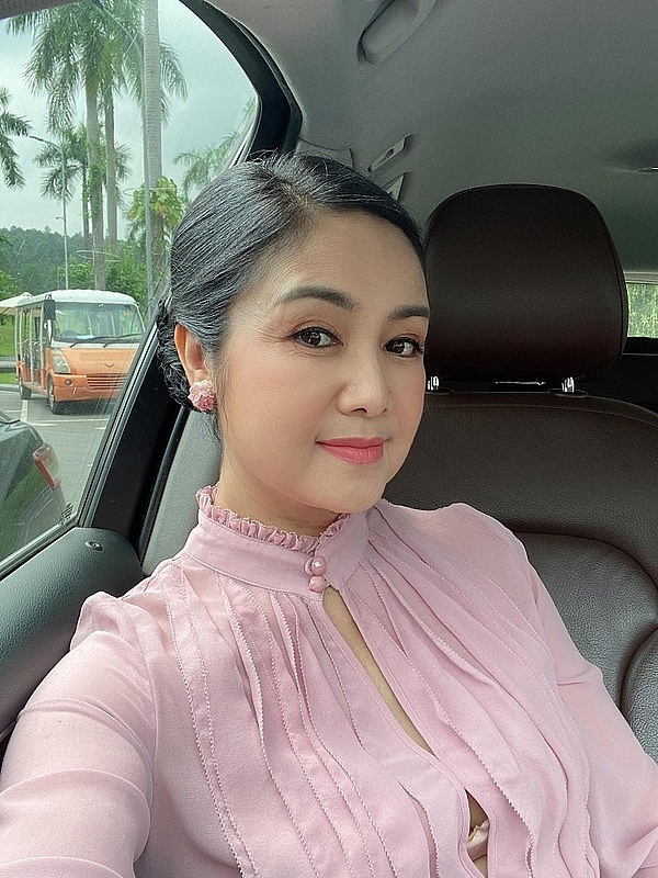 Nhan sắc “tứ đại mỹ nhân” màn ảnh Việt sau 3 thập kỷ Nhan sắc “tứ đại mỹ nhân” màn ảnh Việt sau 3 thập kỷ