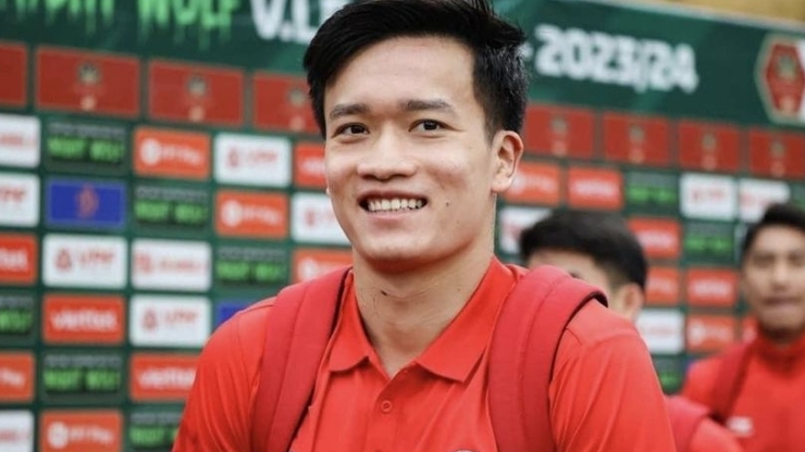 Hoàng Đức chia tay Viettel, nhận ‘lót tay’ kỷ lục ở bóng đá Việt Nam