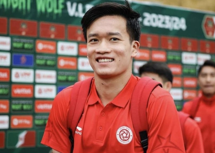 Hoàng Đức chia tay Viettel, nhận ‘lót tay’ kỷ lục ở bóng đá Việt Nam