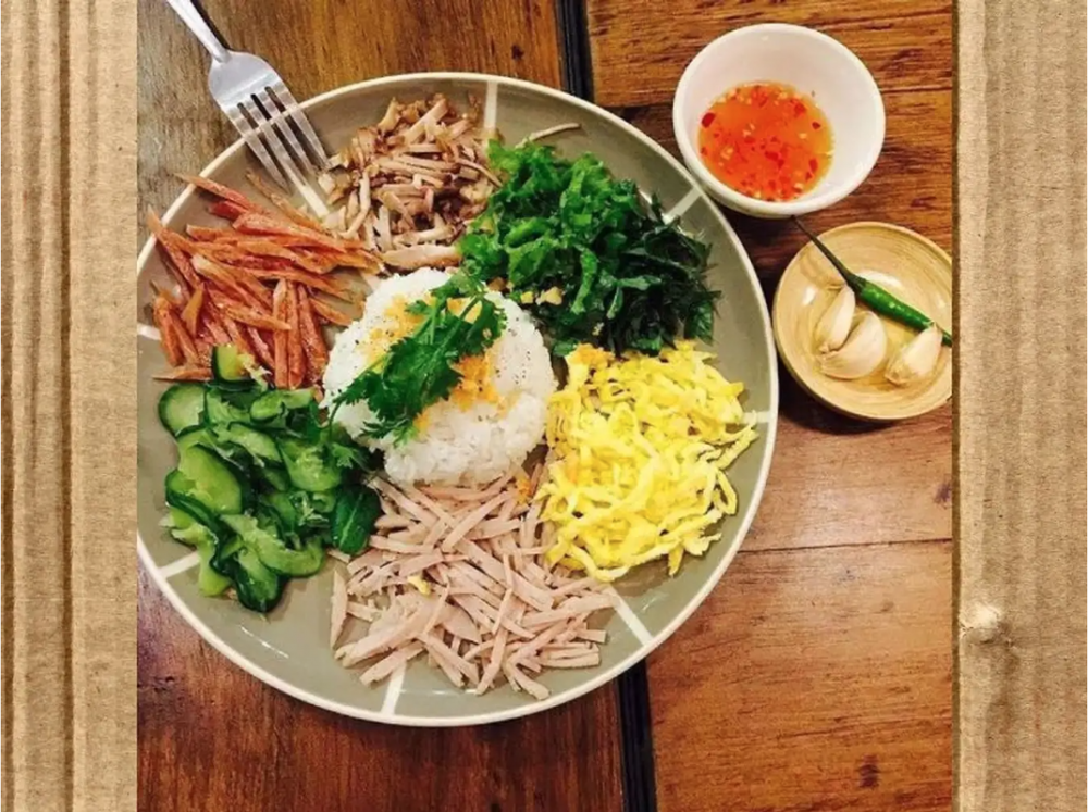 Những món đặc sản không thể bỏ qua khi đến Huế Những món đặc sản không thể bỏ qua khi đến Huế